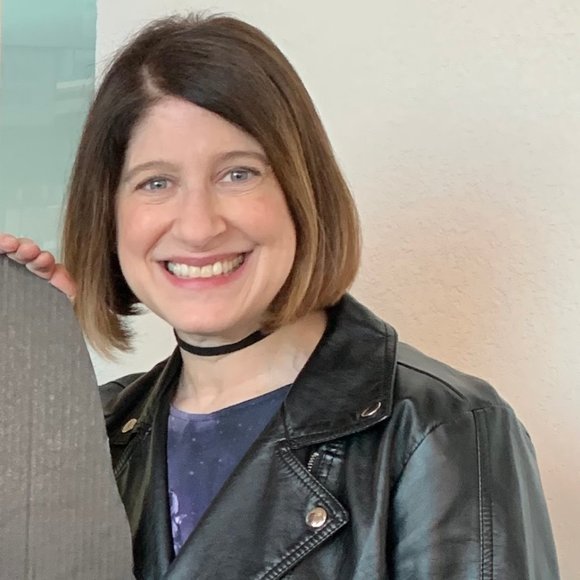 Meet your Posher, Jodi - Picture 3 of 3